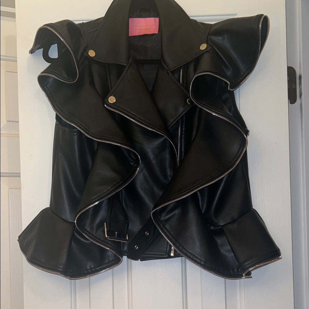 Azalea Wang Stylish Black Ruffled Faux Leather Vest XL - Picture 5 of 9